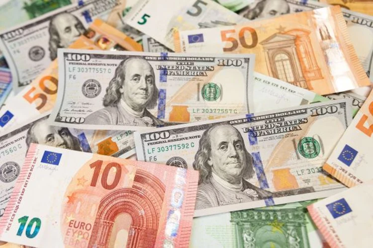 Курс НБУ на 7 серпня: долар, євро та злотий зросли перед вихідними