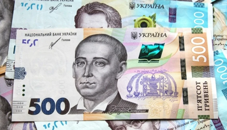 Після травневого стрибка: у липні середня зарплата в Україні зменшилася вперше за два місяці